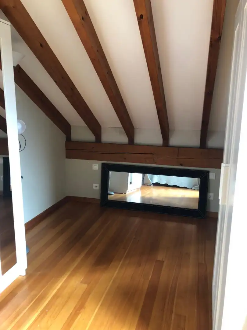 Piso en venta en San Vicente de la Barquera con Calefacción, Amueblado y Balcón