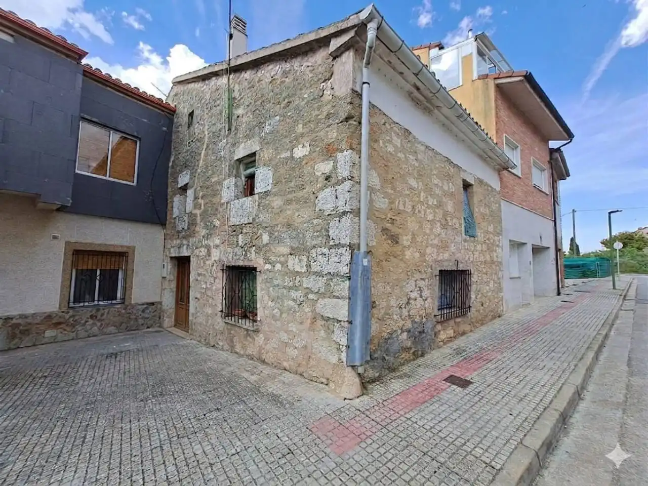 Exterior view of Houses for sale in Burgos