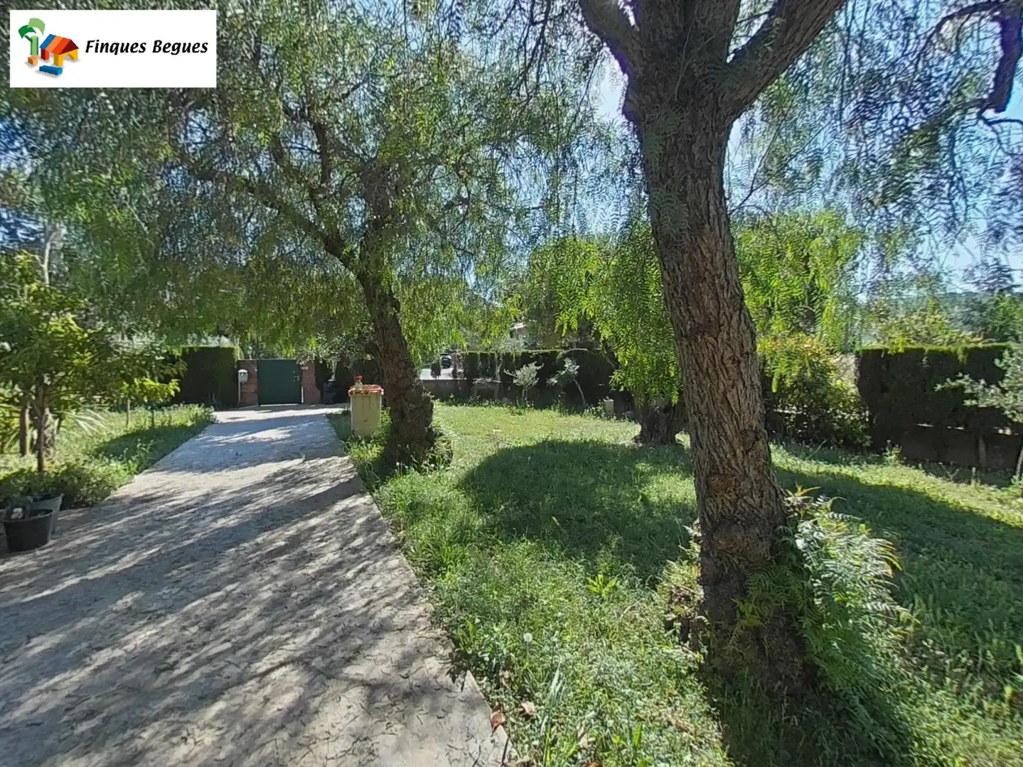 Jardín de Casa o chalet en venta en Begues con Calefacción, Jardín privado y Trastero