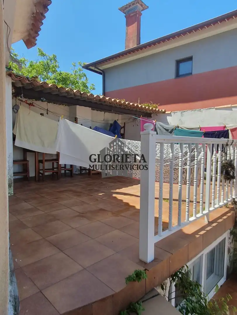 Garden of Houses for sale in Vigo   with Heating, Parquet flooring and Terrace