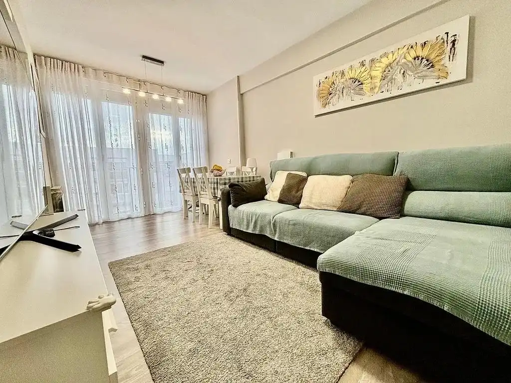 Sala de estar de Piso de alquiler en Madrid con Aire acondicionado y Amueblado
