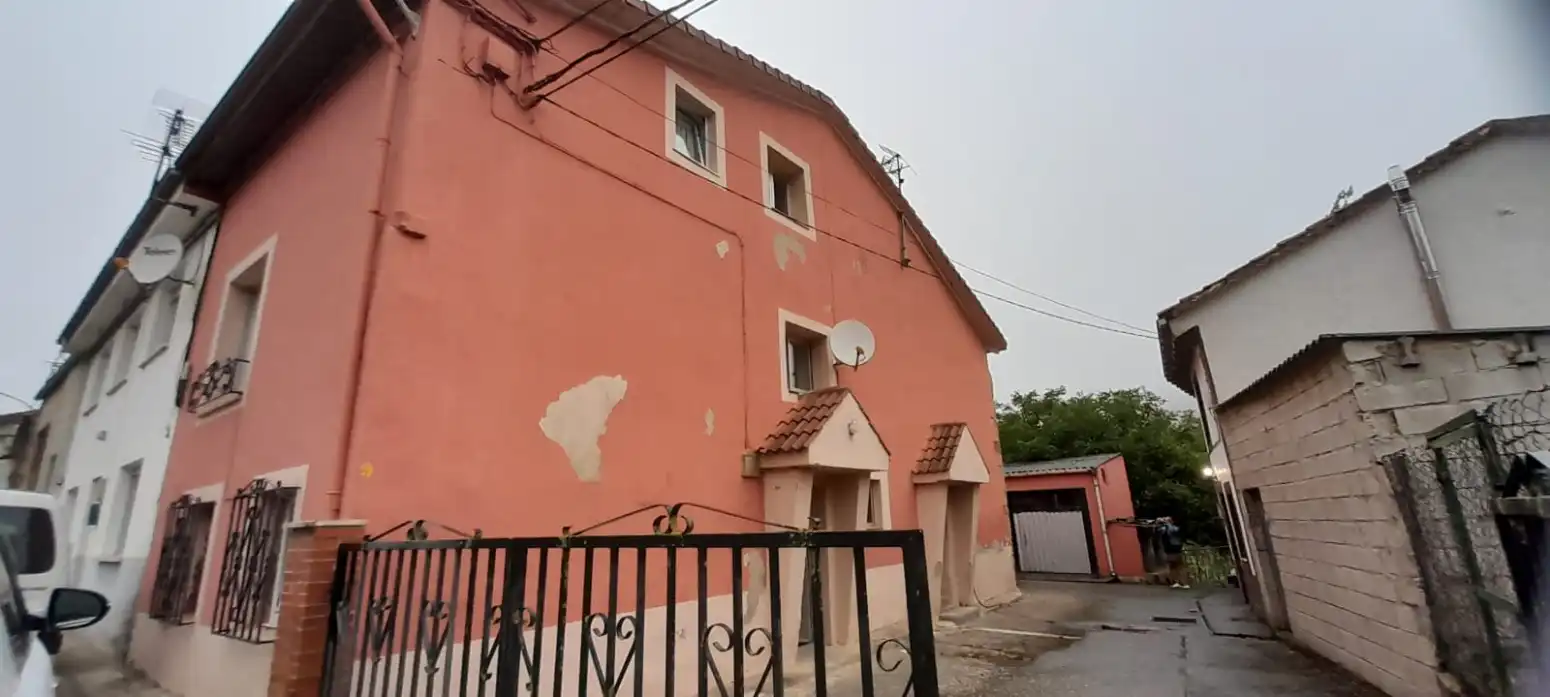 Exterior view of Houses for sale in Santiurde de Reinosa  with Heating