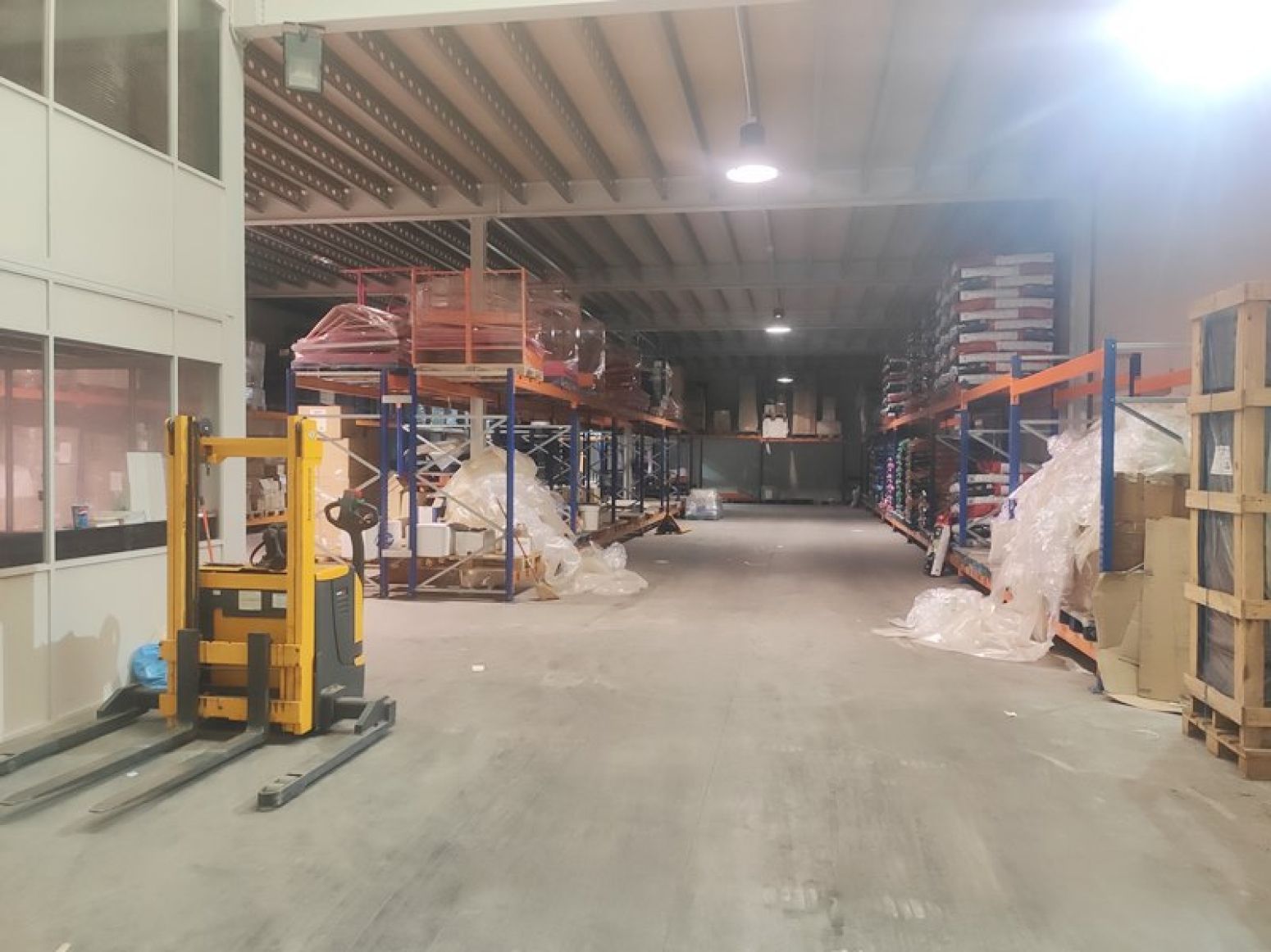 Nau industrial en venda en Los Corrales de Buelna 