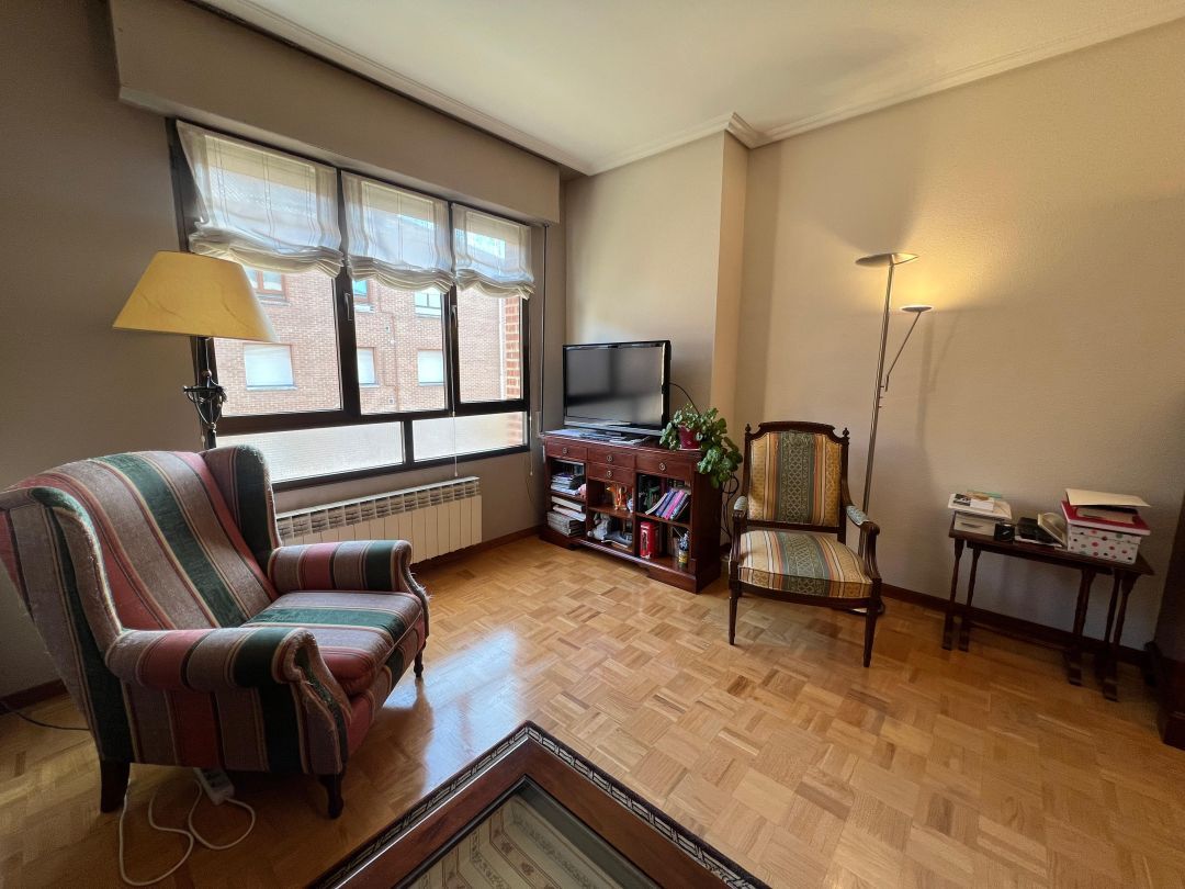 Living room of Flat for sale in Vitoria - Gasteiz  with Heating, Terrace and Storage room