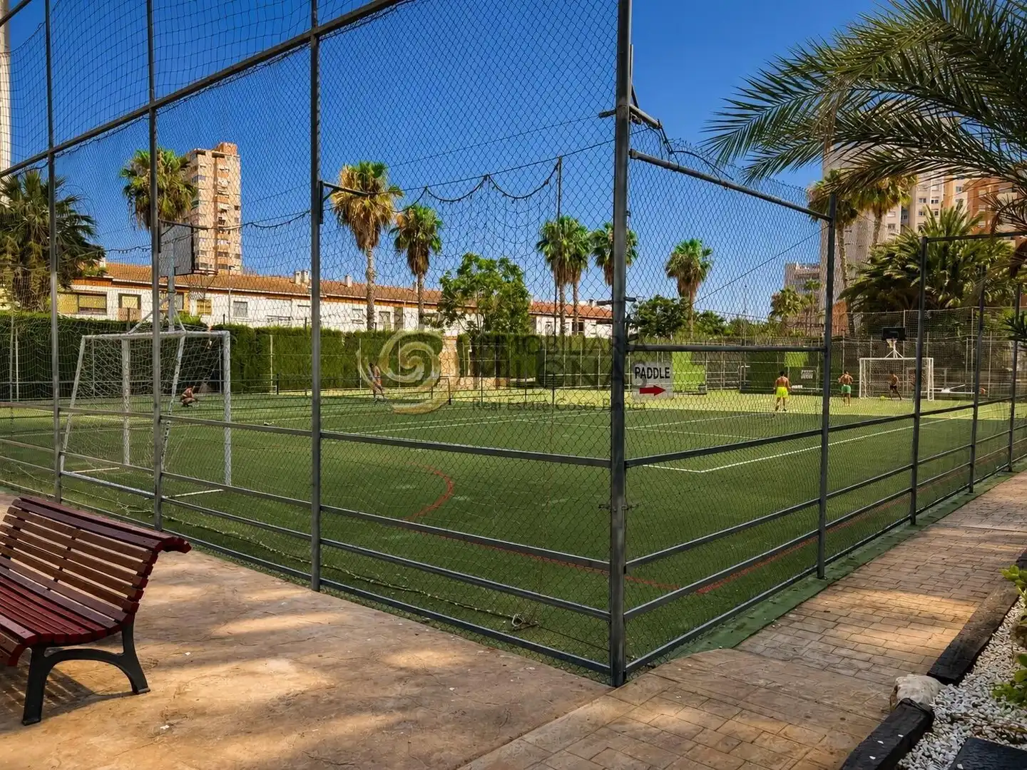 Jardí de Dúplex en venda en Benidorm amb Aire condicionat, Calefacció i Jardí privat