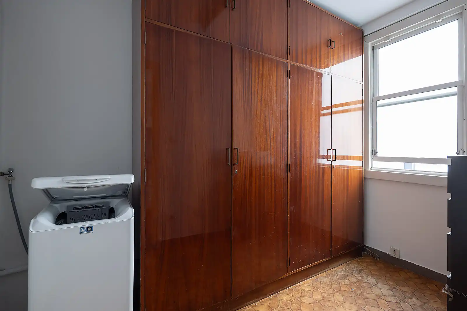 Dormitori de Pis en venda en A Coruña Capital  amb Calefacció, Parquet i Moblat