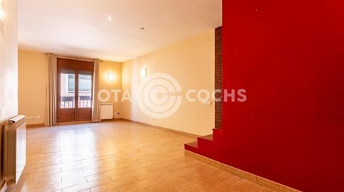 Foto 4 de Casa adosada en venda a Carrer Sant Llorenç, Prades, Tarragona