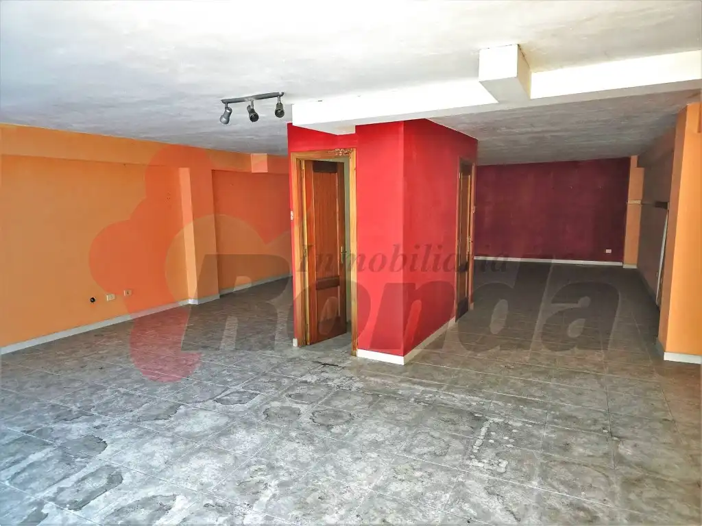 Local comercial en venta en San Roque - As Fontiñas, imagen 2