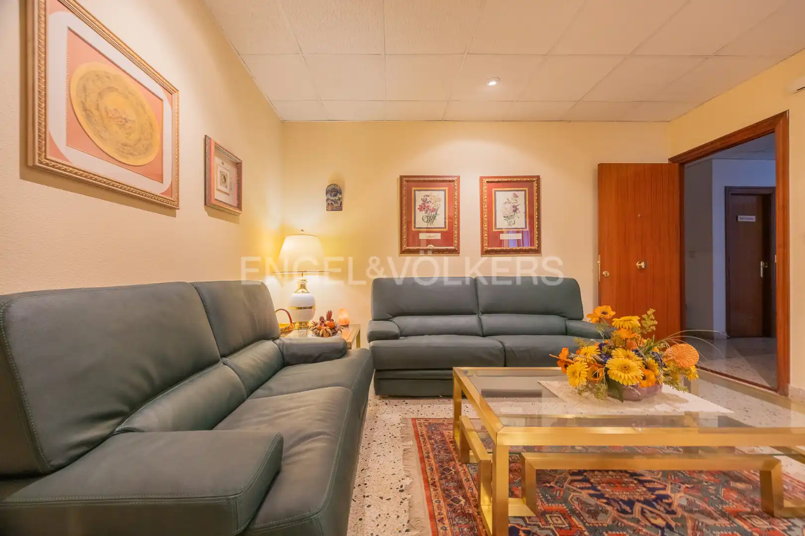Sala de estar de Oficina en venta en Galdakao con Calefacción y Amueblado