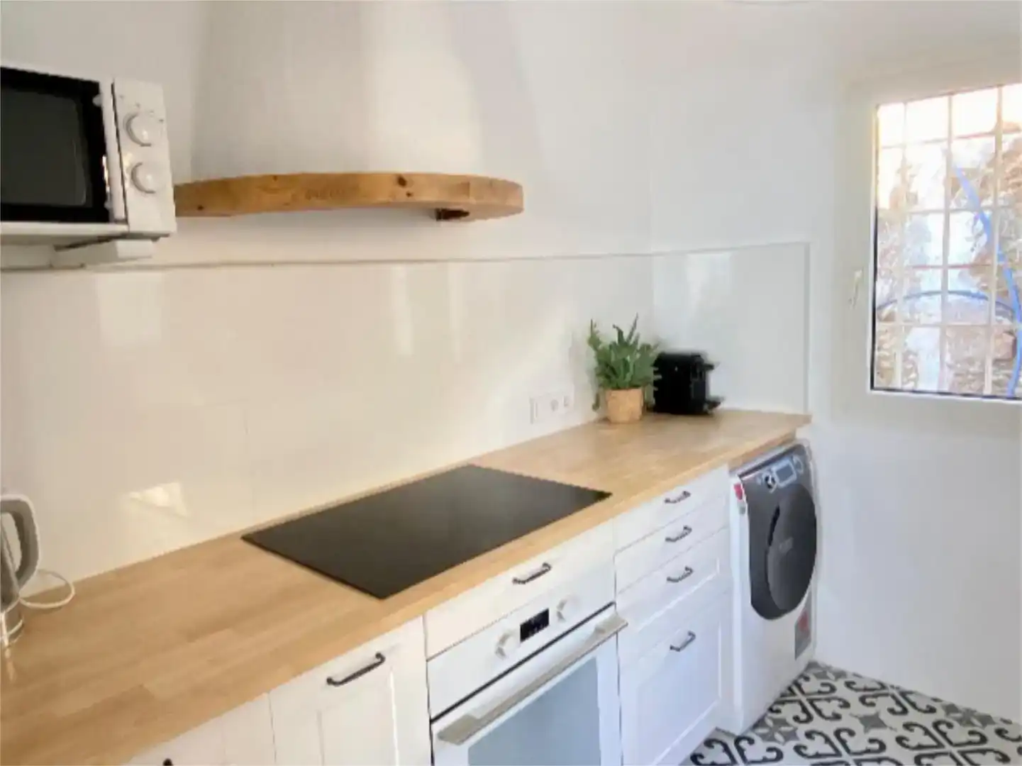 Küche von Wohnung zur Miete in Jávea / Xàbia mit Klimaanlage, Privatgarten und Möbliert