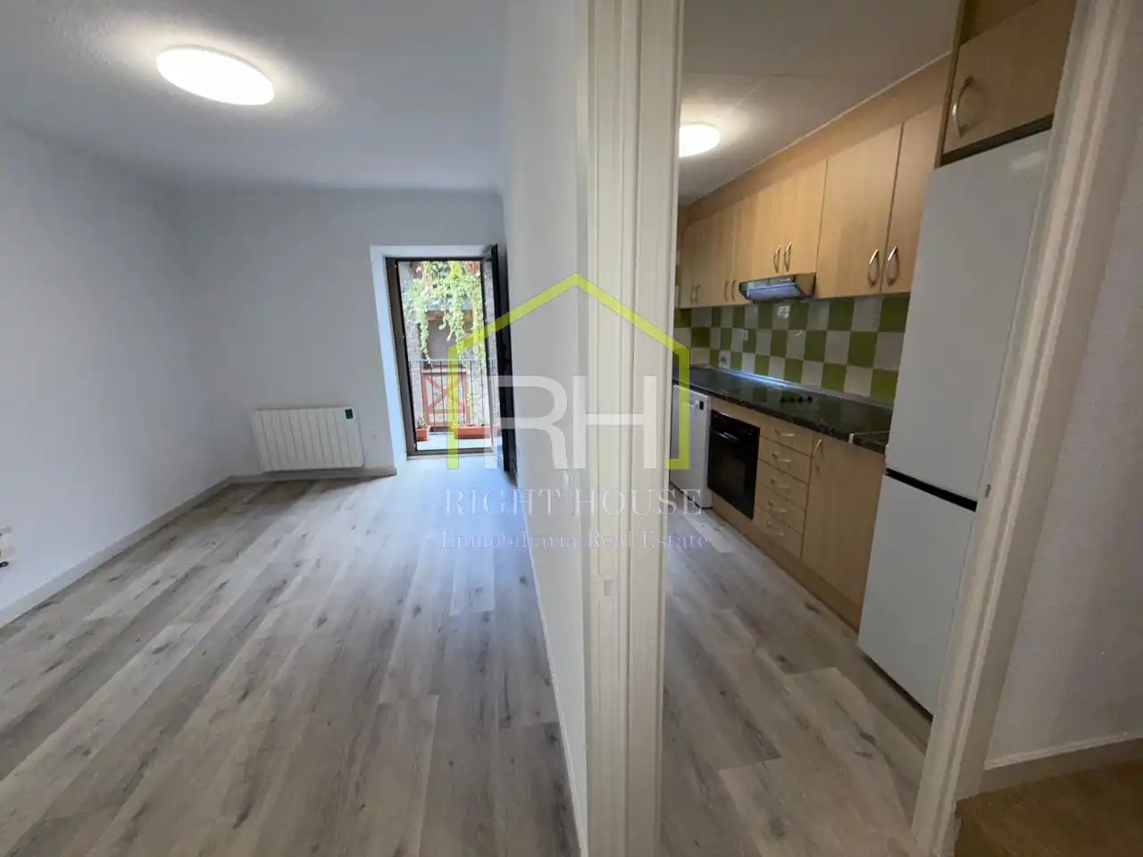 Küche von Wohnung zur Miete in Andorra la Vella mit Heizung, Parkett und Ofen