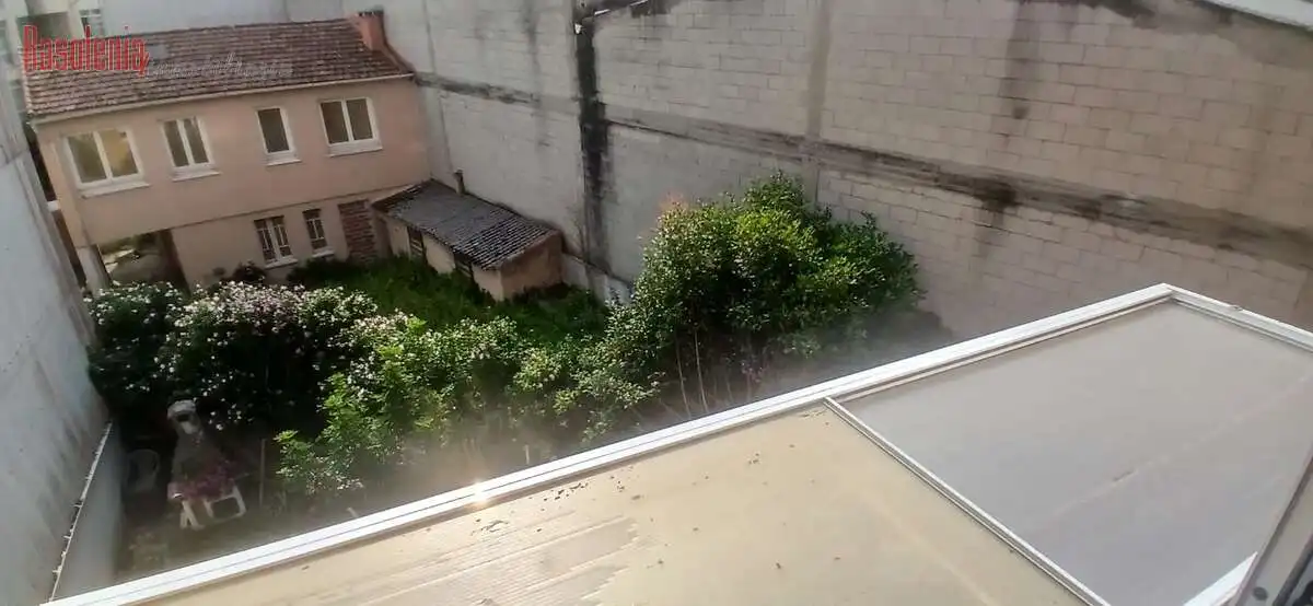 Terraza de Piso en venta en Cambre  con Calefacción, Trastero y Amueblado
