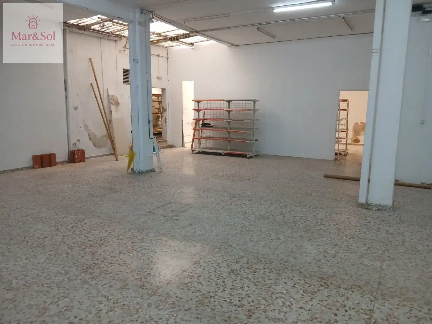 Local comercial en venda a Tavernes de la Valldigna