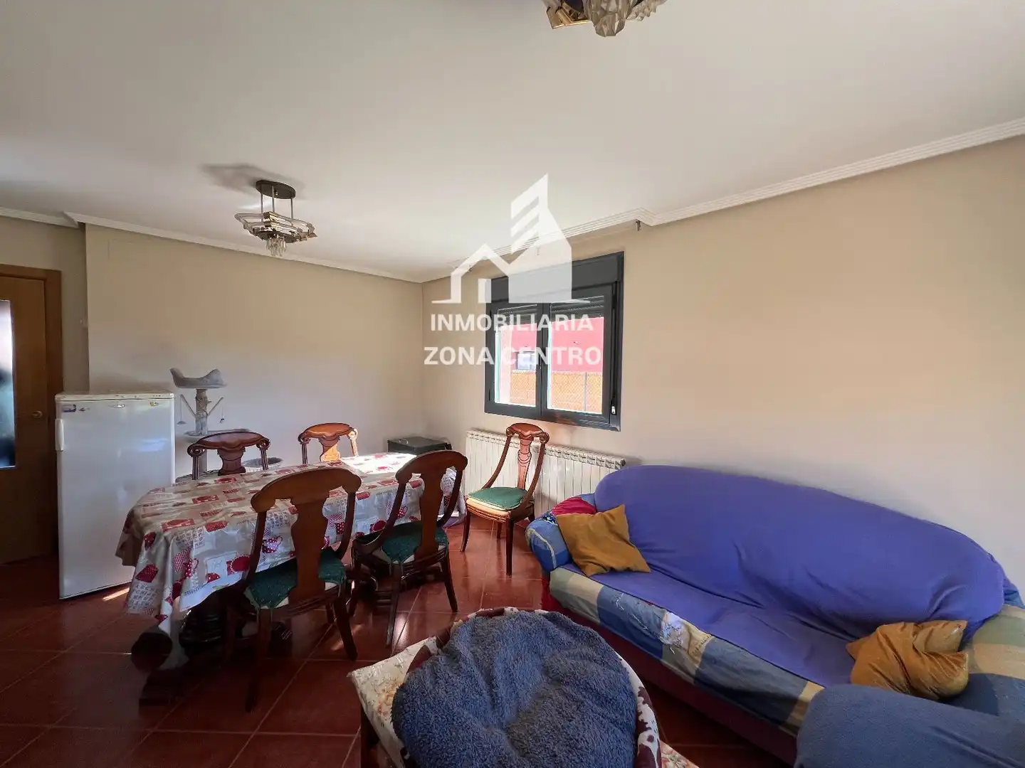 Sala d'estar de Casa o xalet en venda en Grijota amb Calefacció, Jardí privat i Terrassa
