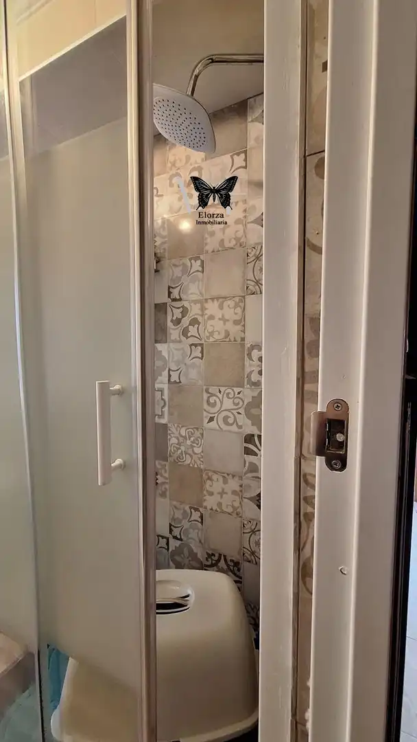 Bathroom of Flat for sale in Oviedo   with Heating, Storage room and Furnished
