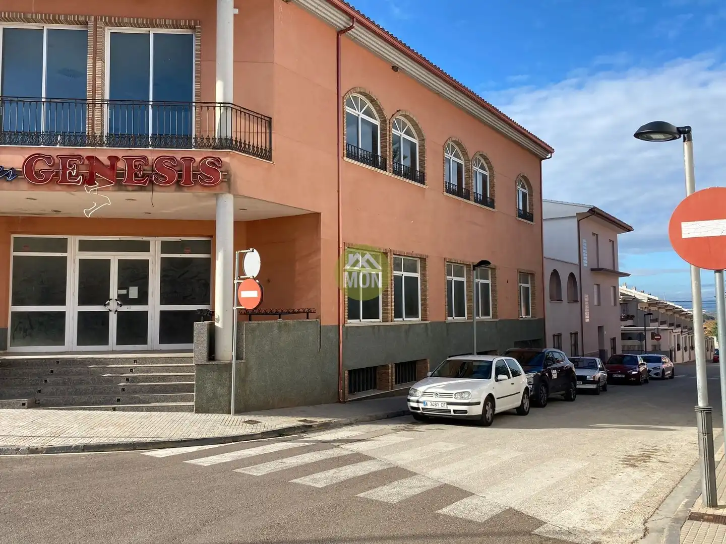 Edifici en venda a Castelló de Rugat