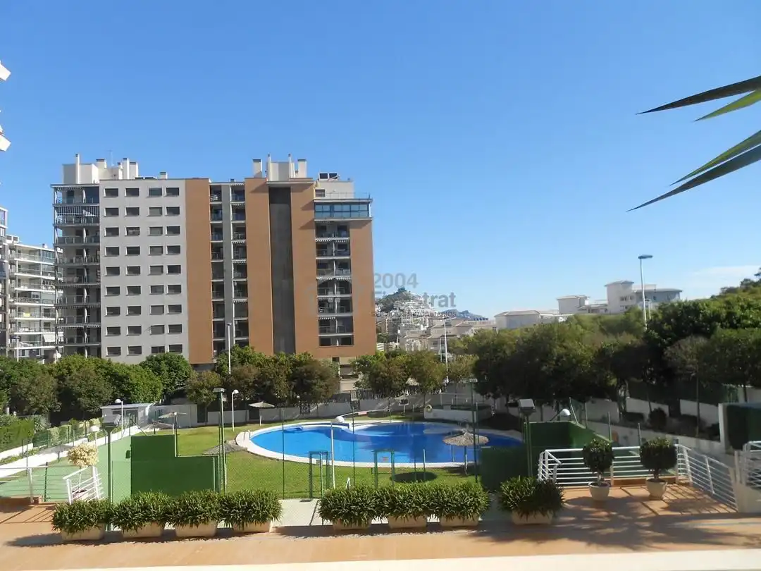 Piscina de Àtic en venda en Villajoyosa / La Vila Joiosa amb Aire condicionat, Calefacció i Terrassa