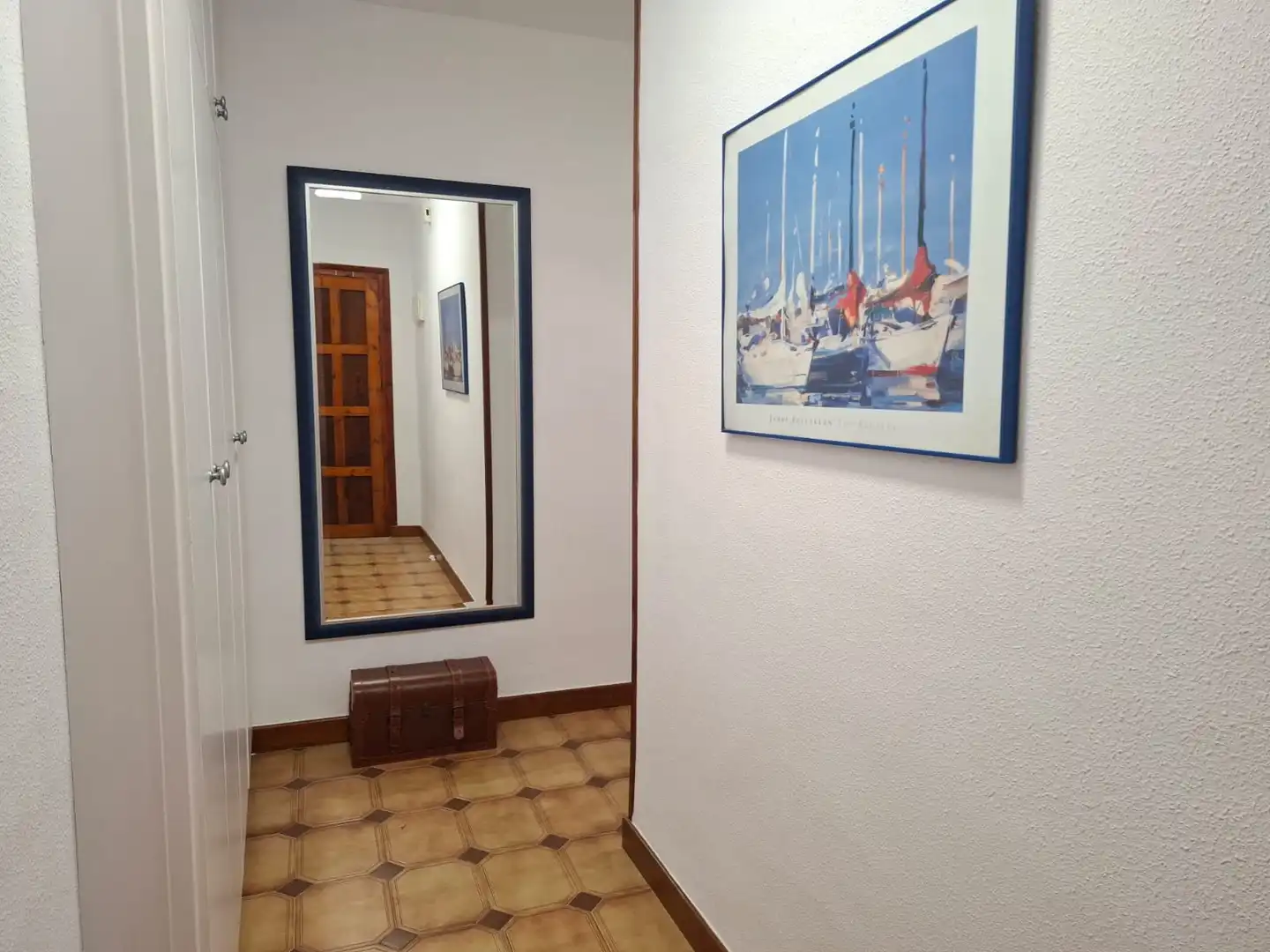 Wohnung zum Verkauf in Torrenueva Costa mit Terrasse, Abstellraum und Möbliert