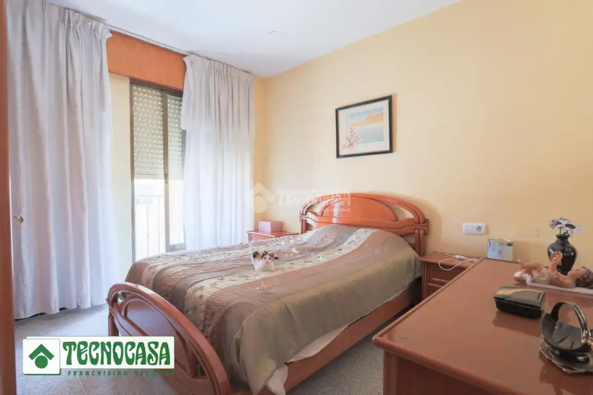 Schlafzimmer von Einfamilien-Reihenhaus zum Verkauf in Adra mit Terrasse