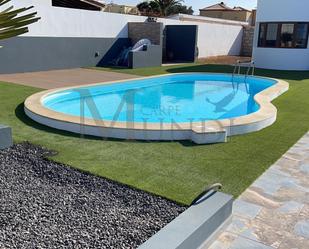 Piscina de Casa o xalet en venda en La Oliva amb Piscina