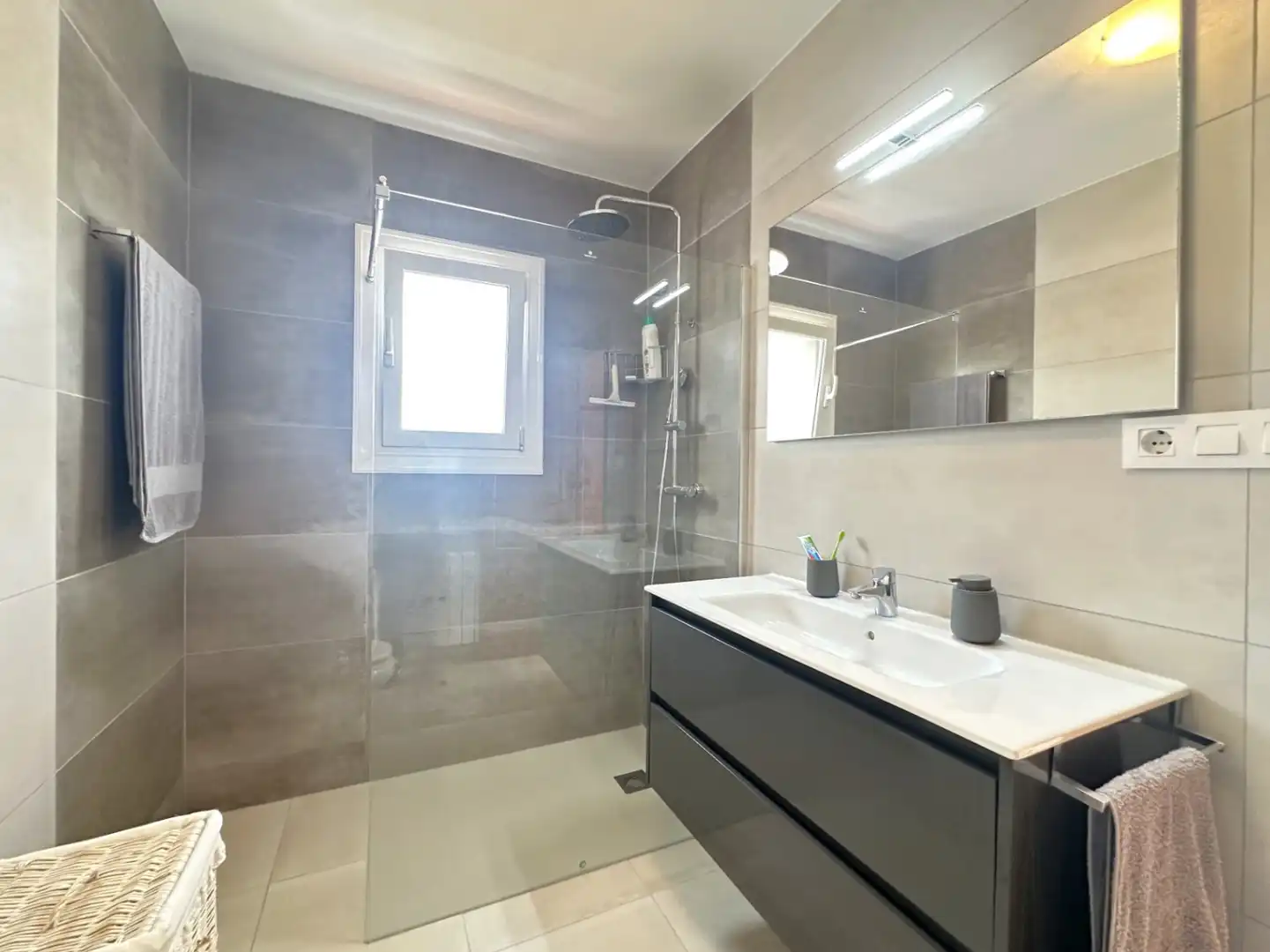 Baño de Casa o chalet en venta en Moraira con Aire acondicionado, Calefacción y Jardín privado