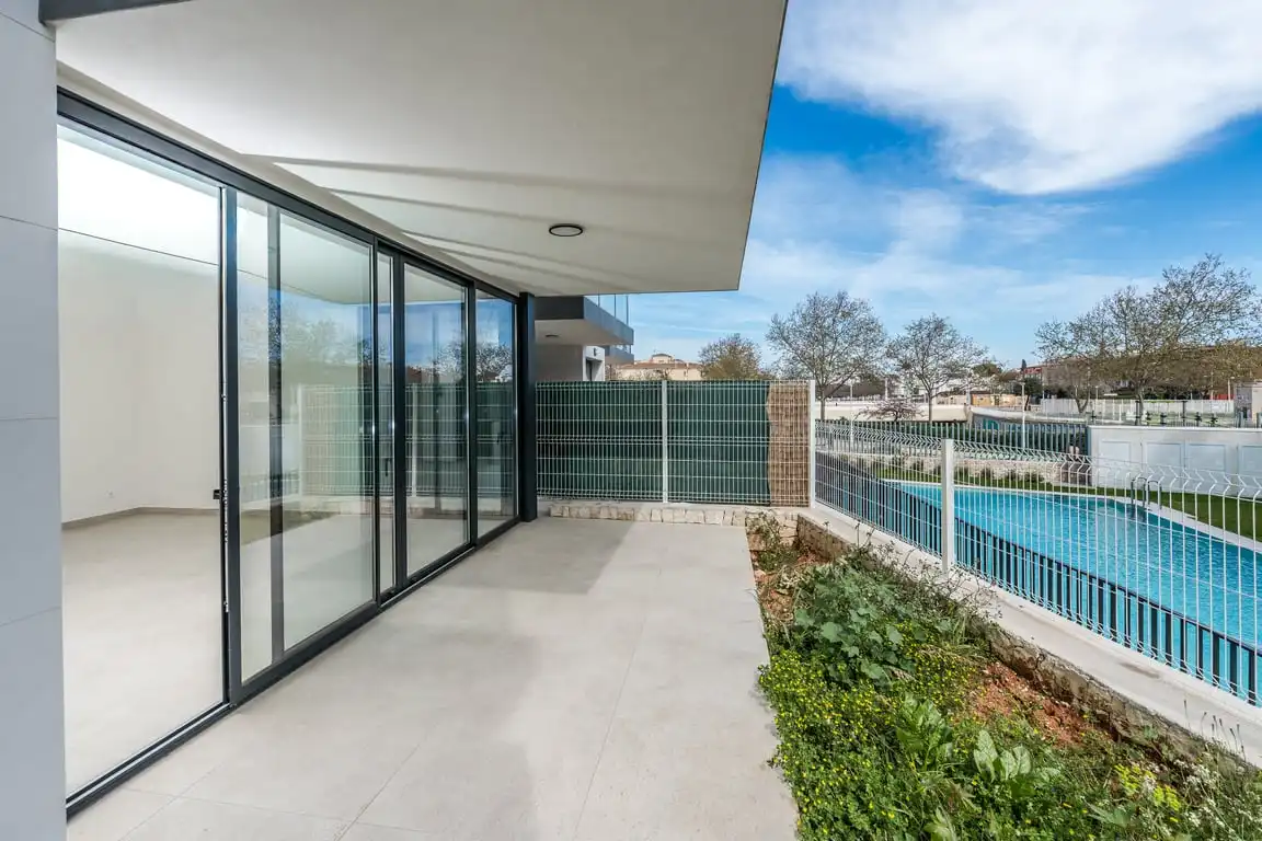 Terrasse von Wohnung zum Verkauf in Jávea / Xàbia mit Klimaanlage, Privatgarten und Abstellraum