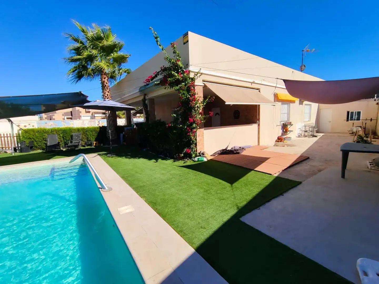 Xalet amb piscina en venda a Avenida garcia lorca 27, imagen 4