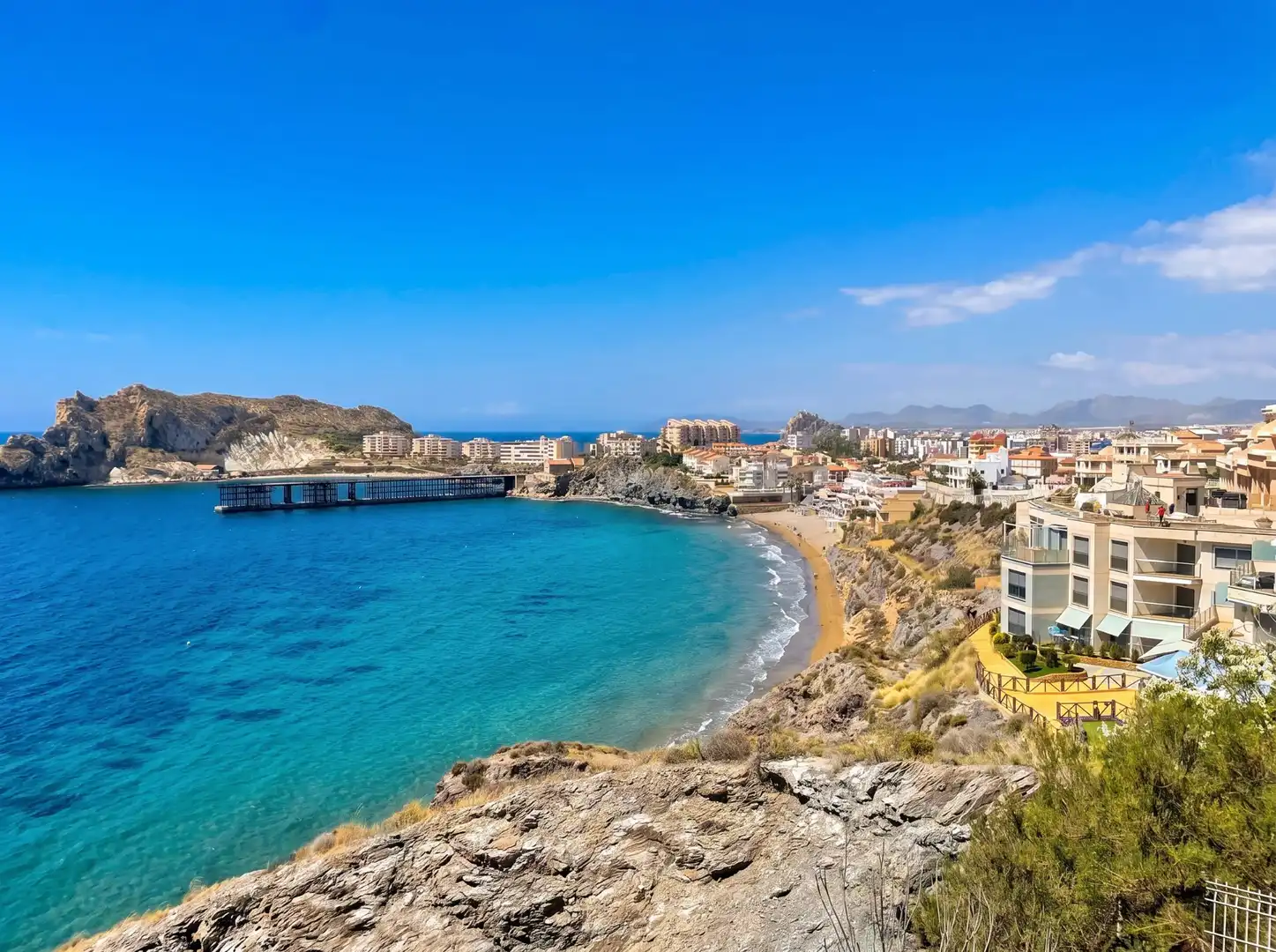 Außenansicht von Wohnung zum Verkauf in Águilas mit Terrasse und Schwimmbad