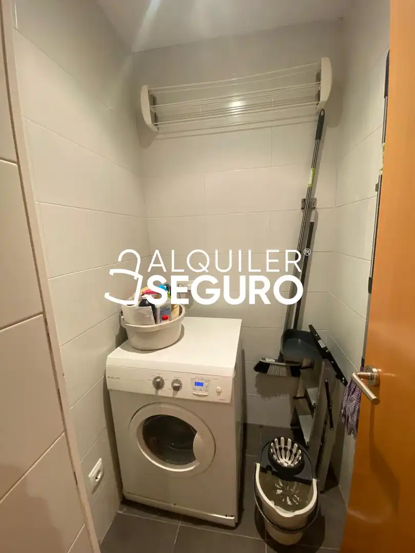 Cuina de Pis de lloguer en Guadalajara amb Aire condicionat, Calefacció i Moblat