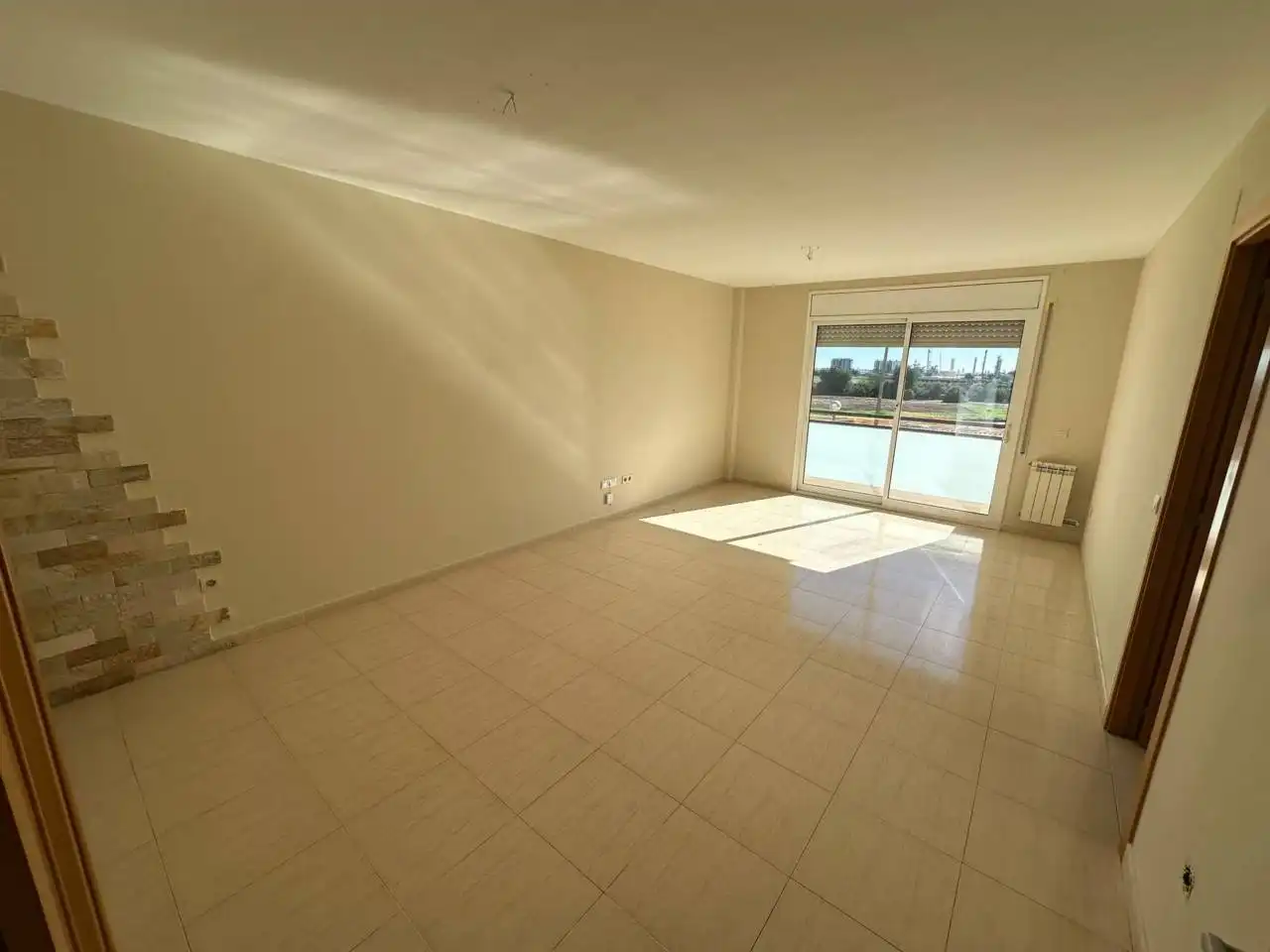 Wohnzimmer von Wohnung zum Verkauf in Vila-seca mit Heizung und Balkon