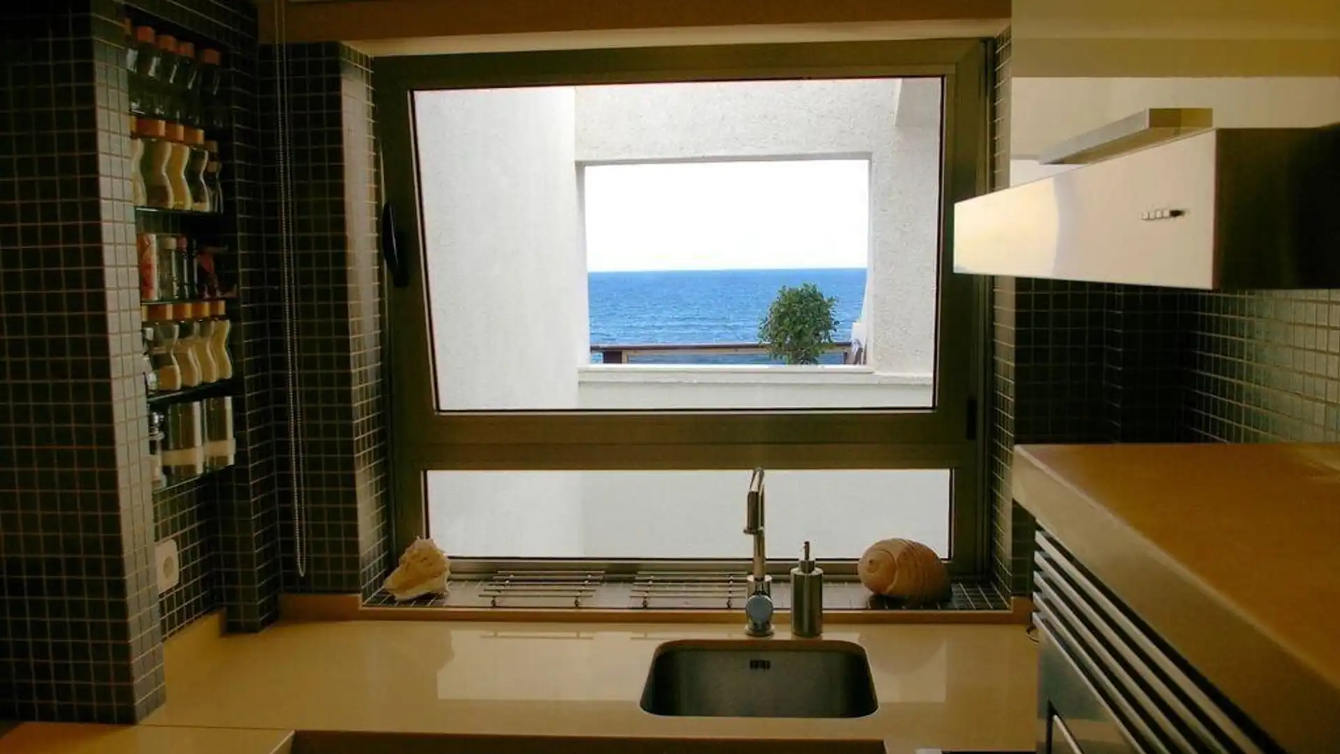 Kitchen of Flat for rent in Terrassa