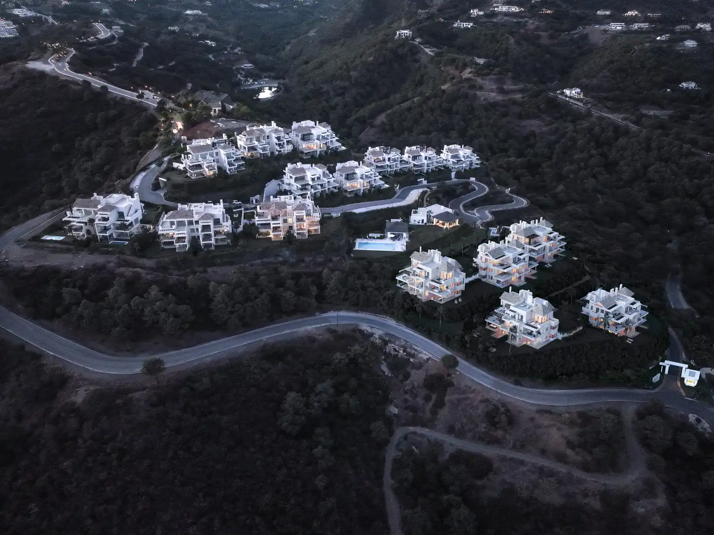 Vista exterior de Apartamento en venta en Benahavís con Aire acondicionado, Calefacción y Jardín privado