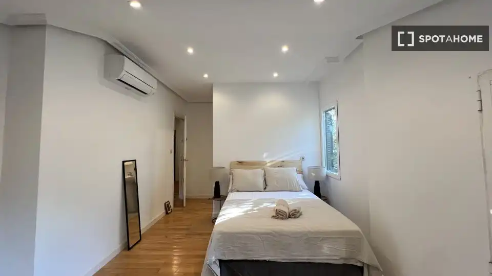 Room in Aravaca