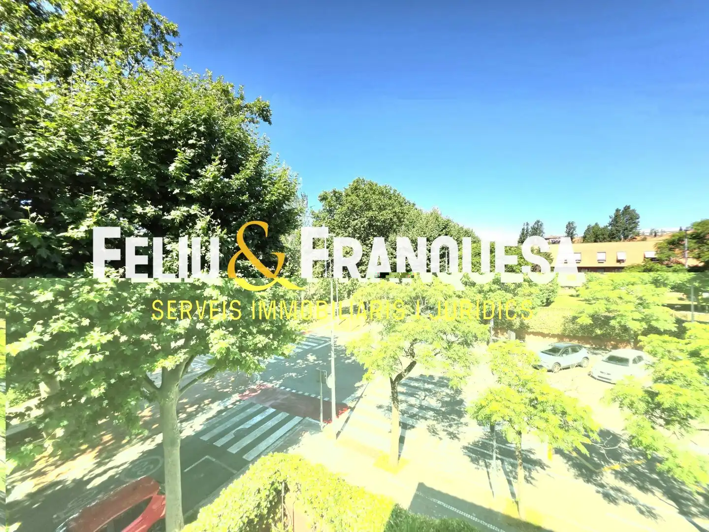 Vista exterior de Ático en venta en Sant Cugat del Vallès con Calefacción, Jardín privado y Terraza