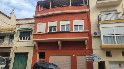 Foto 3 de Casa adosada en venda a De la Plaça, Portbou, Girona