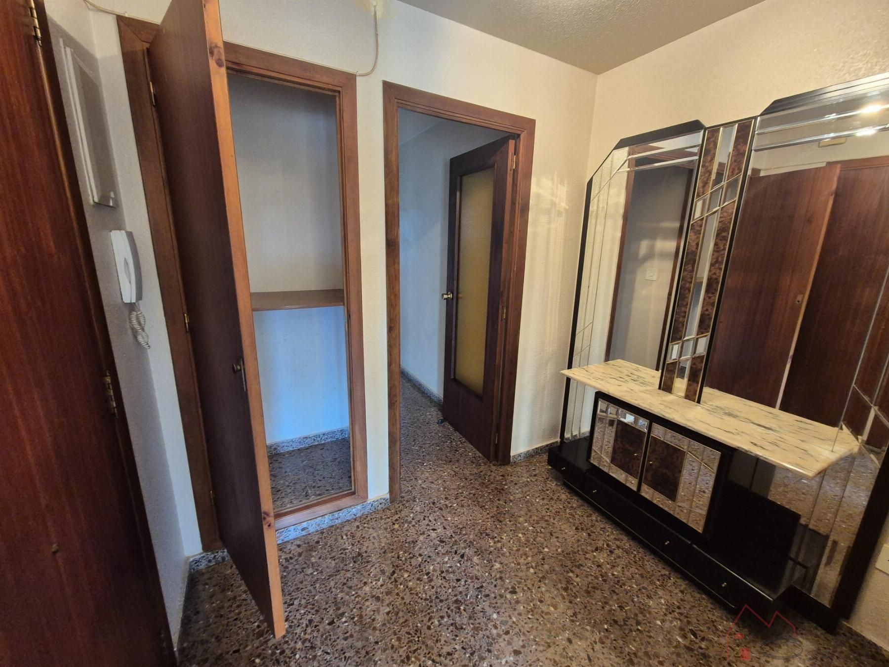 Flat for sale in Benifaió  with Air Conditioner, Heating and Balcony