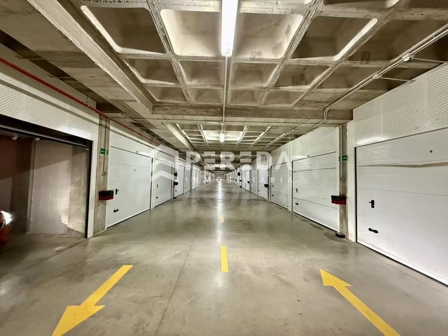 Parkplatz von Dachboden zum Verkauf in Roquetas de Mar mit Terrasse und Gemeinschaftspool