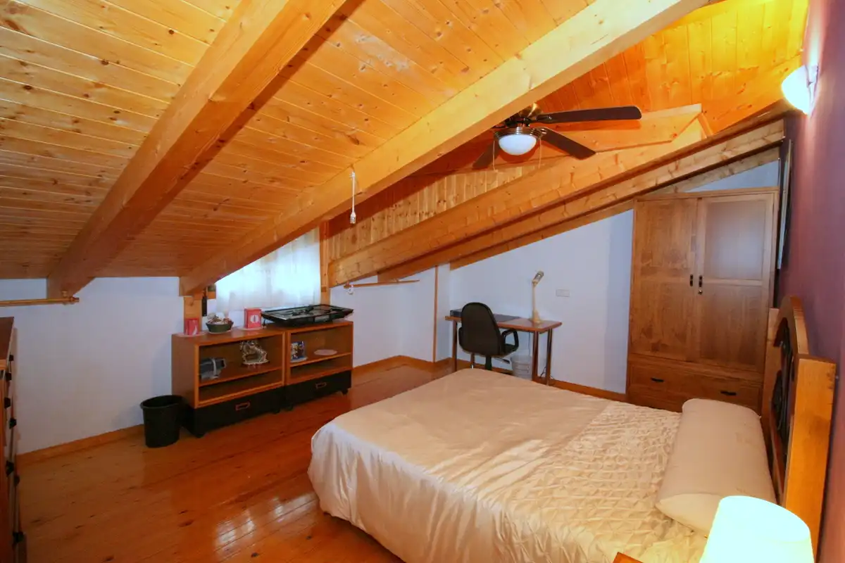 Habitación de Casa o chalet en venta en Arenas de San Pedro con Calefacción, Parquet y Amueblado