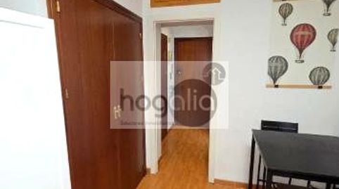 Foto 5 de Estudio de alquiler en Los Remedios, Sevilla Capital