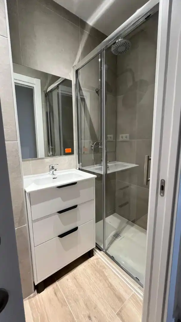 Bathroom of Flat for rent in Guadalajara  with Heating and Furnished
