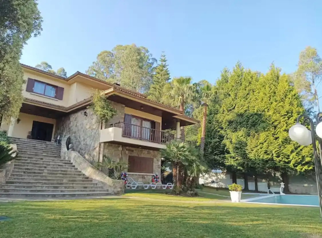 Casa con terraza en venta en Gondomar, imagen 2