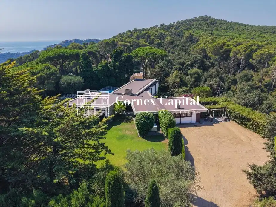 Vista exterior de Casa o chalet en venta en Begur con Aire acondicionado, Calefacción y Jardín privado