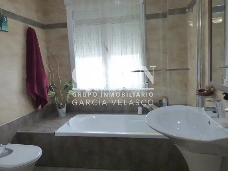 Bathroom of Houses for sale in Albacete  with Heating, Private garden and Storage room
