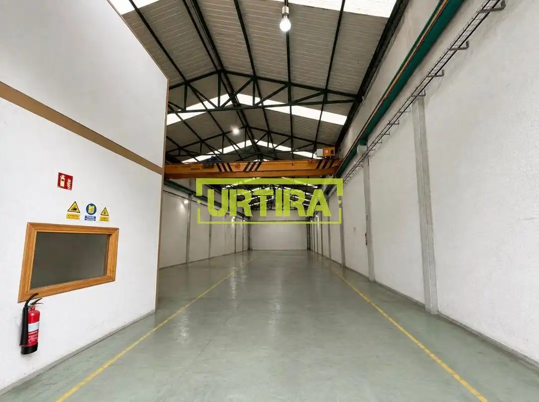 Industrial buildings for rent in Lezo