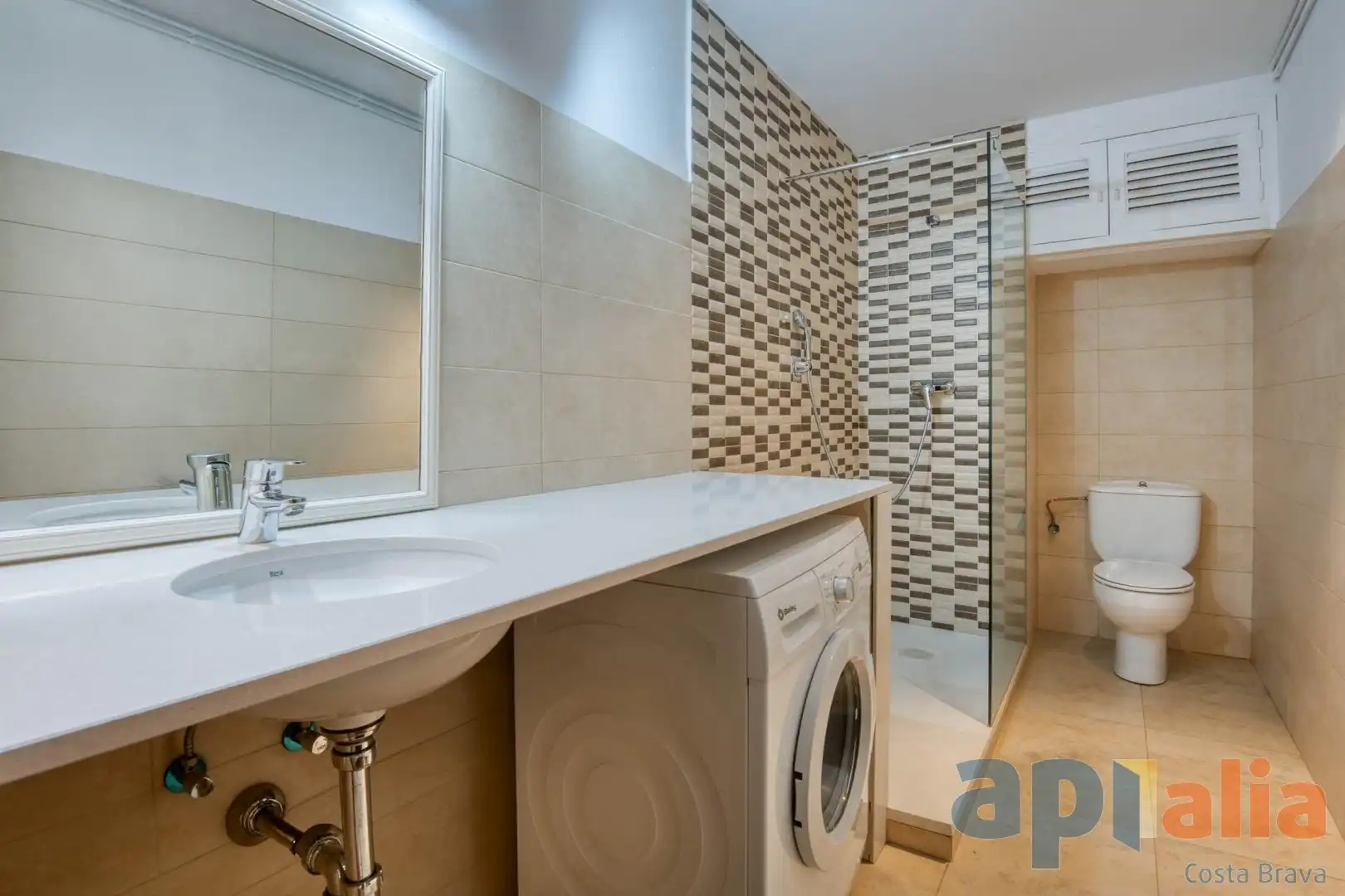 Apartament amb ascensor en venda a Placeta Lluís Esteva i Cruañas 16, imagen 5