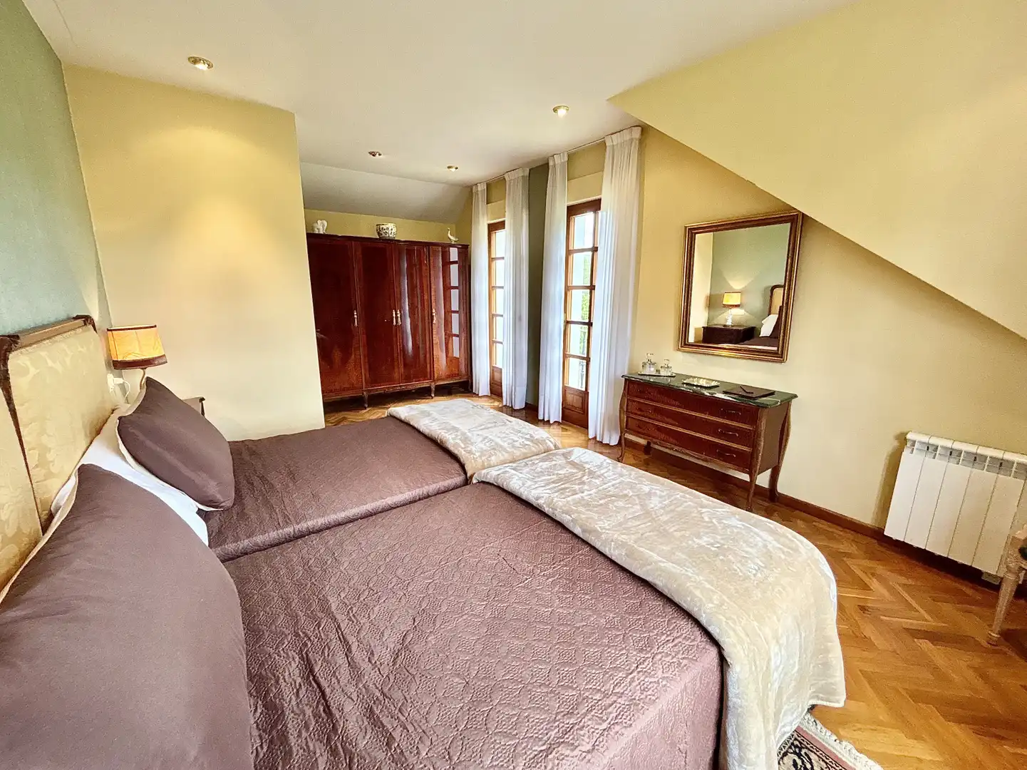 Bedroom of Houses for sale in Sariego  with Heating, Private garden and Parquet flooring