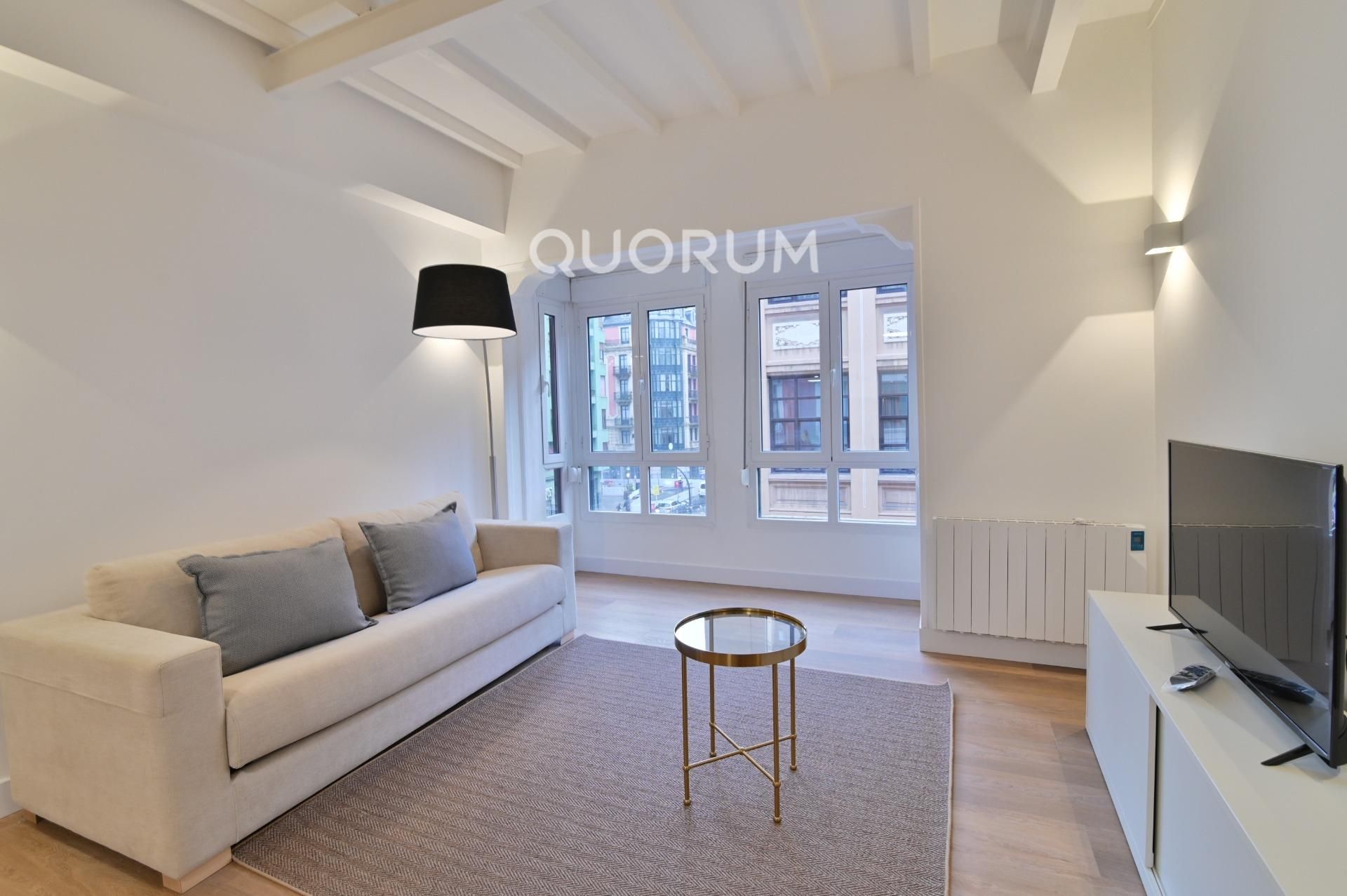 Living room of Flat for rent in Bilbao   with Furnished and Balcony
