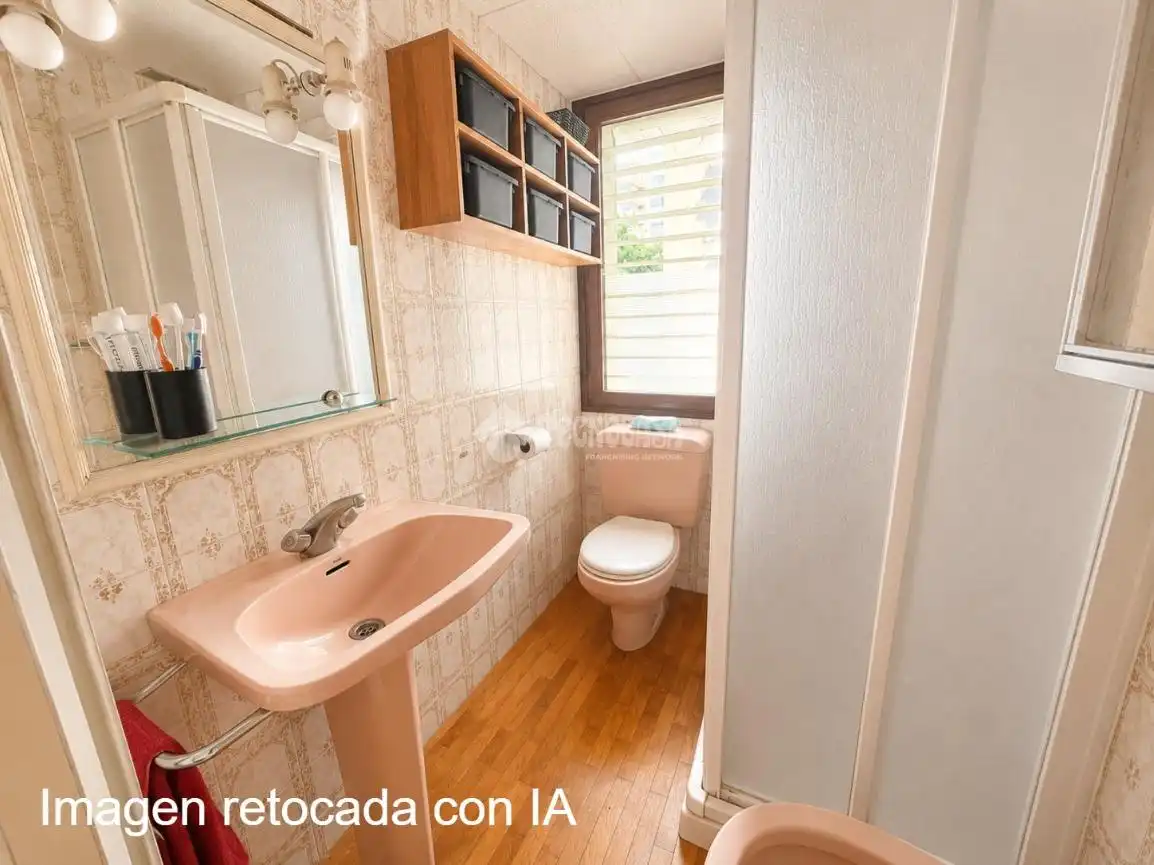 Baño de Piso en venta en Barcelona con Aire acondicionado, Calefacción y Terraza