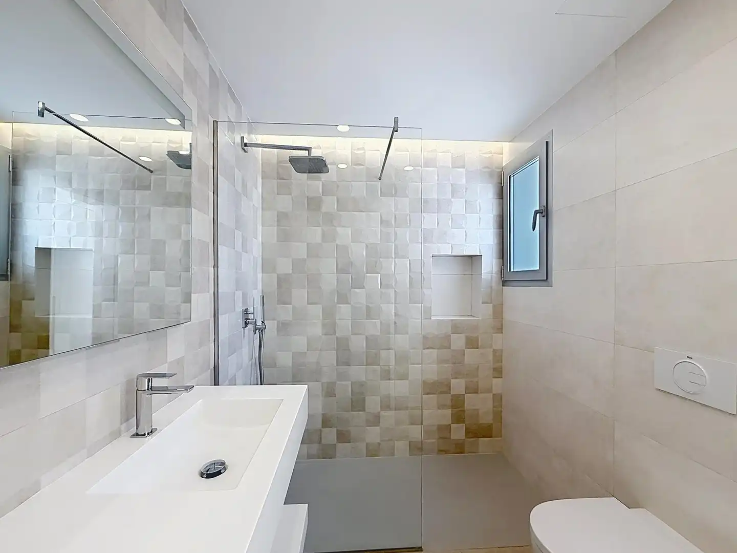 Chalet con piscina en venta en Cumbre del Sol, imagen 32