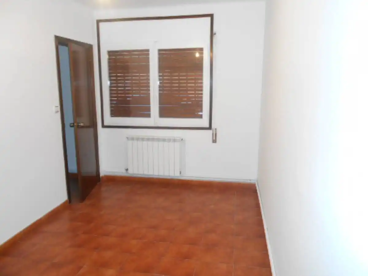 Piso en venta en Manresa con Calefacción y Terraza